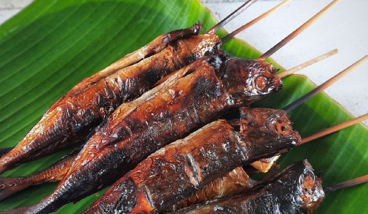 Rahasia Rasa Ikan Asap Cilacap yang Menggugah Selera